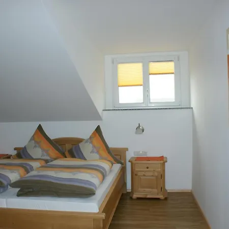 Hollerberg 1 *
